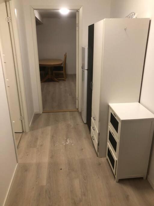 60 Sqm Apartment A - Free Parking! Tromsø Buitenkant foto